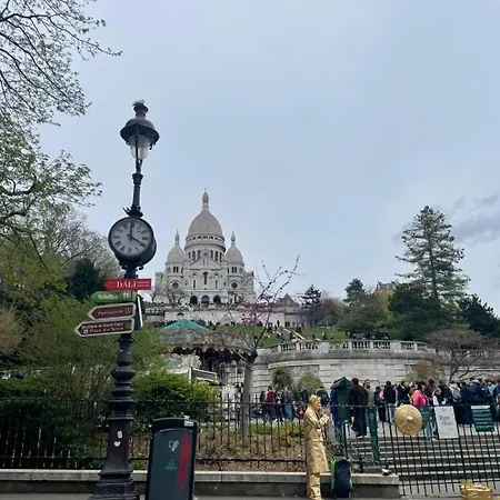 Un Studio Au Sacre Coeur Montmartre Paris Extérieur photo